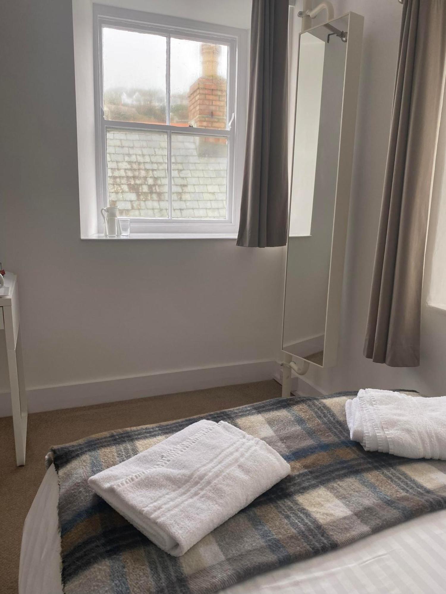 Cadgwith Cove Inn 외부 사진