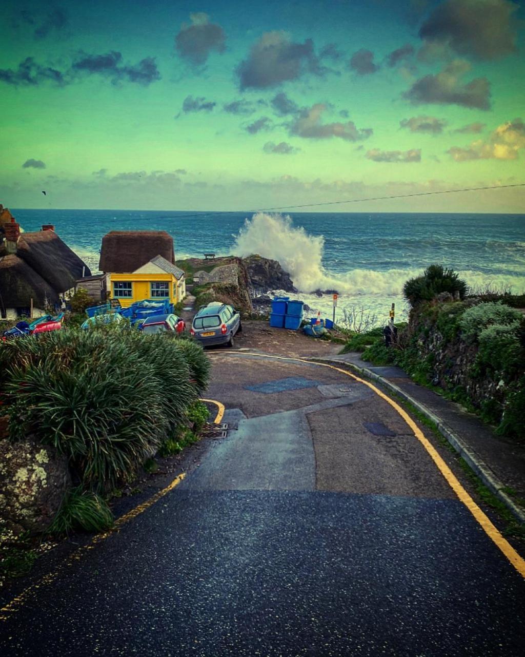 Cadgwith Cove Inn 외부 사진